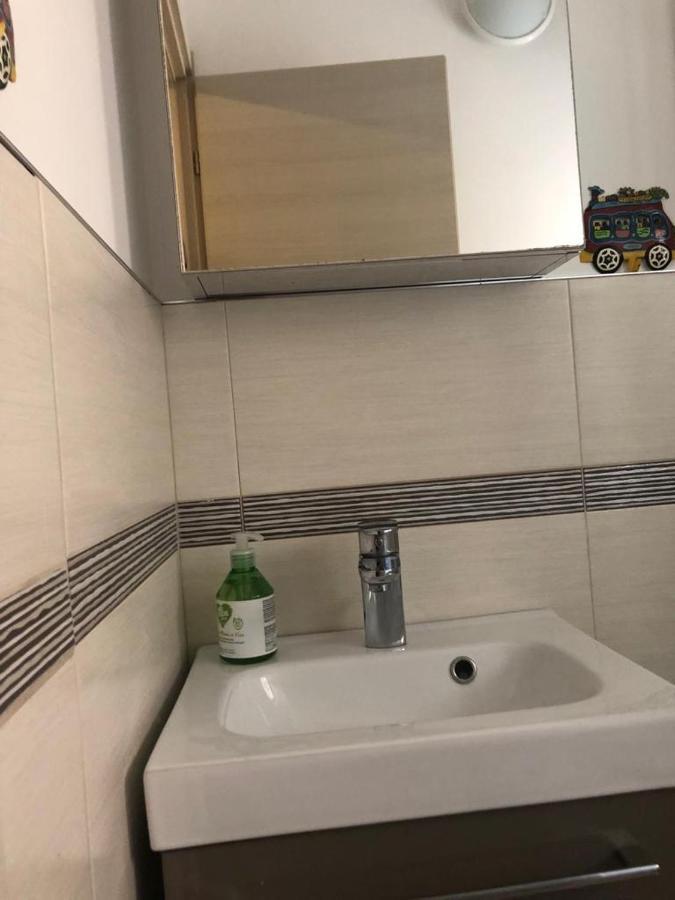 Trilocale Cc 009057-Lt-0333 Apartment Споторно Екстериор снимка